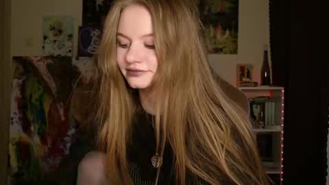 Snapshot of metacatharsis chatting on 03/13/26, 02:34 Eva online show from 03/13/26, 02:34