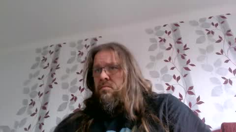 ask me online show from 01/09/25, 10:31