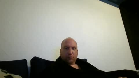 Snapshot of metaller123456 chatting on 12/23/25, 05:38 metaller123456 online show from 12/23/25, 05:38