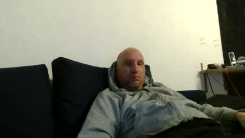 Snapshot of metaller123456 chatting on 03/26/26, 06:46 metaller123456 online show from 03/26/26, 06:46