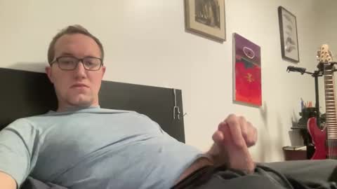 Snapshot of metallica92786 chatting on 01/11/25, 12:01 metallica92786 online show from 01/11/25, 12:01