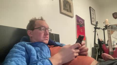 Snapshot of metallica92786 chatting on 01/20/25, 10:59 metallica92786 online show from 01/20/25, 10:59