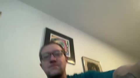 Snapshot of metallica92786 chatting on 01/23/25, 08:56 metallica92786 online show from 01/23/25, 08:56