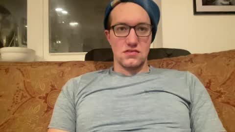 Snapshot of metallica92786 chatting on 01/29/25, 10:43 metallica92786 online show from 01/29/25, 10:43