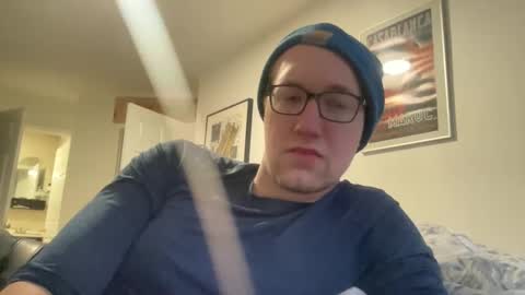 Snapshot of metallica92786 chatting on 02/07/25, 10:09 metallica92786 online show from 02/07/25, 10:09