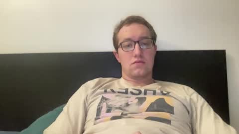 Snapshot of metallica92786 chatting on 02/12/25, 05:26 metallica92786 online show from 02/12/25, 05:26