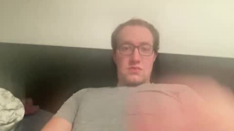 Snapshot of metallica92786 chatting on 02/26/25, 04:25 metallica92786 online show from 02/26/25, 04:25