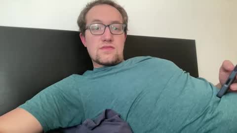 Snapshot of metallica92786 chatting on 03/10/25, 08:12 metallica92786 online show from 03/10/25, 08:12