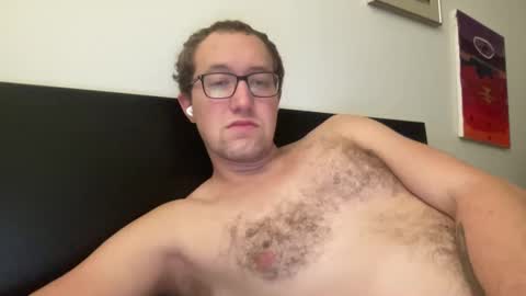 Snapshot of metallica92786 chatting on 10/27/25, 04:27 metallica92786 online show from 10/27/25, 04:27