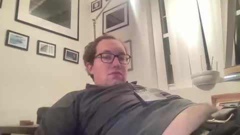 Snapshot of metallica92786 chatting on 11/19/25, 04:56 metallica92786 online show from 11/19/25, 04:56