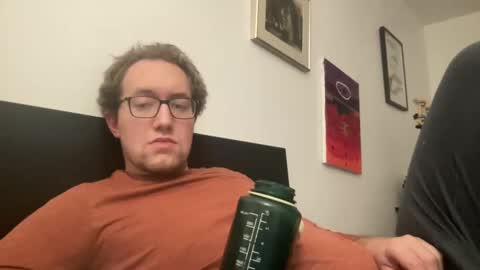 Snapshot of metallica92786 chatting on 11/24/25, 06:13 metallica92786 online show from 11/24/25, 06:13