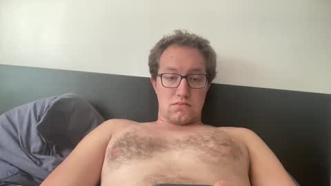 Snapshot of metallica92786 chatting on 05/07/26, 04:12 metallica92786 online show from 05/07/26, 04:12