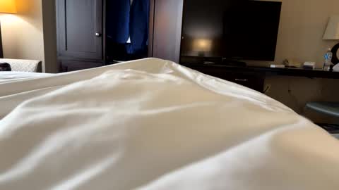 Snapshot of metter26 chatting on 02/07/25, 09:15 atx guy online show from 02/07/25, 09:15