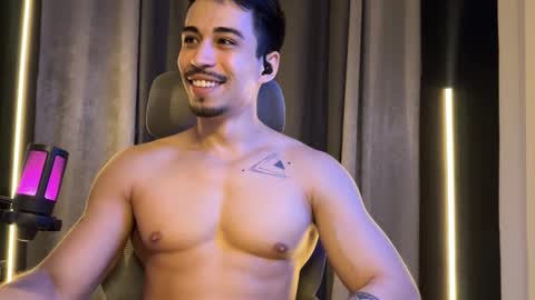 Snapshot of mettew22cm chatting on 10/02/25, 04:08 mettew22cm online show from 10/02/25, 04:08