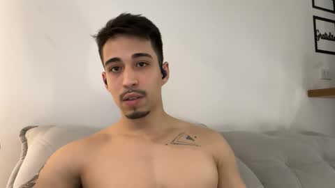 Snapshot of mettew22cm chatting on 01/16/26, 02:26 mettew22cm online show from 01/16/26, 02:26