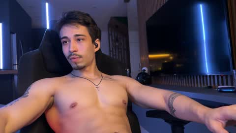 Snapshot of mettew22cm chatting on 04/04/26, 08:01 mettew22cm online show from 04/04/26, 08:01