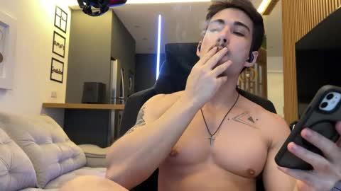 Snapshot of mettew22cm chatting on 04/15/26, 08:42 mettew22cm online show from 04/15/26, 08:42