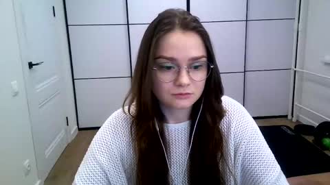 Snapshot of meumn chatting on 04/10/26, 06:12 Meumn online show from 04/10/26, 06:12