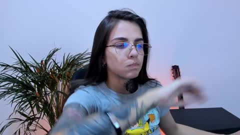 Snapshot of meurief chatting on 01/25/25, 02:03 Meurif online show from 01/25/25, 02:03