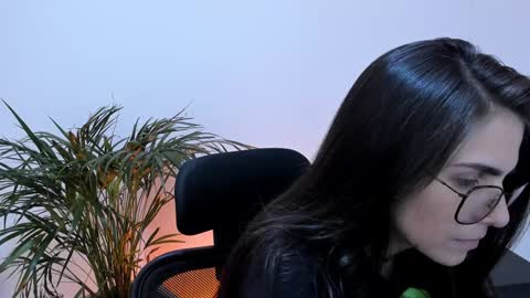 Snapshot of meurief chatting on 01/26/25, 05:44 Meurif online show from 01/26/25, 05:44