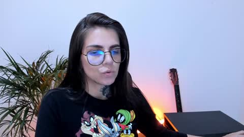 Snapshot of meurief chatting on 01/28/25, 11:17 Meurif online show from 01/28/25, 11:17