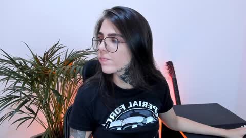 Snapshot of meurief chatting on 02/03/25, 01:19 Meurif online show from 02/03/25, 01:19