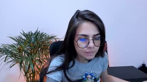 Snapshot of meurief chatting on 02/23/25, 03:08 Meurif online show from 02/23/25, 03:08