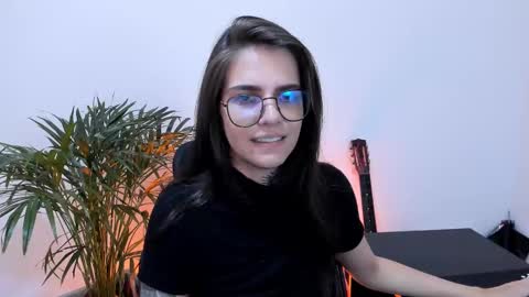 Snapshot of meurief chatting on 02/26/25, 03:52 Meurif online show from 02/26/25, 03:52