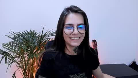 Snapshot of meurief chatting on 03/06/25, 03:24 Meurif online show from 03/06/25, 03:24