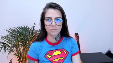 Snapshot of meurief chatting on 03/09/25, 10:52 Meurif online show from 03/09/25, 10:52