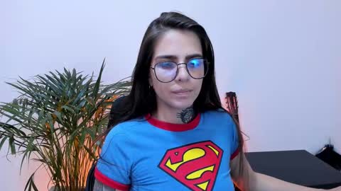 Snapshot of meurief chatting on 03/09/25, 08:10 Meurif online show from 03/09/25, 08:10