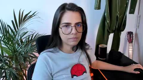 Snapshot of meurief chatting on 09/17/25, 09:38 Meurif online show from 09/17/25, 09:38