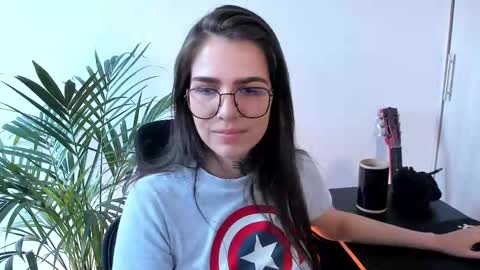 Snapshot of meurief chatting on 11/05/25, 05:24 Meurif online show from 11/05/25, 05:24