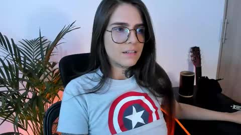 Snapshot of meurief chatting on 11/09/25, 02:10 Meurif online show from 11/09/25, 02:10