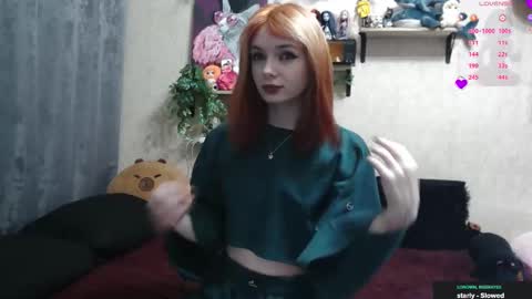 Snapshot of mevis_li chatting on 11/17/25, 11:49 Mavis online show from 11/17/25, 11:49