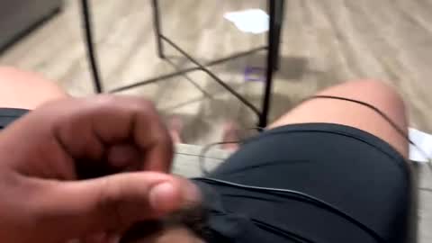 Snapshot of mexbando chatting on 11/04/25, 04:11 CUMSHOW online show from 11/04/25, 04:11