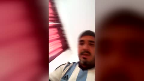 Snapshot of mexicoargentinito chatting on 04/23/26, 01:24 mexicoargentinito online show from 04/23/26, 01:24