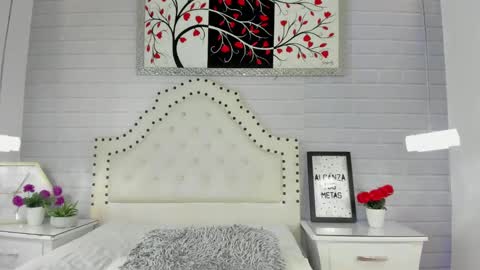  Mey Cute   online show from 11/10/25, 11:42