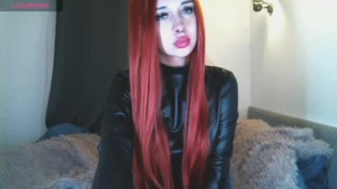 Snapshot of mezzalunaa chatting on 01/15/25, 02:38 vollmond online show from 01/15/25, 02:38