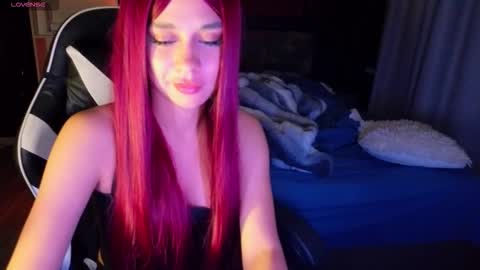 Snapshot of mezzalunaa chatting on 10/10/25, 08:08 vollmond online show from 10/10/25, 08:08