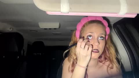 Snapshot of mezzy69 chatting on 03/12/25, 08:41 mezzy69 online show from 03/12/25, 08:41