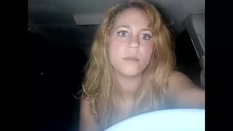 Snapshot of mezzy69 chatting on 10/10/25, 08:57 mezzy69 online show from 10/10/25, 08:57