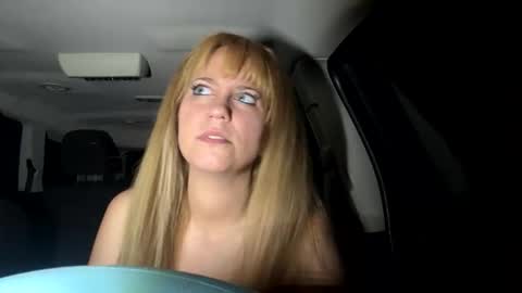 mezzy69 online show from 12/05/25, 09:18