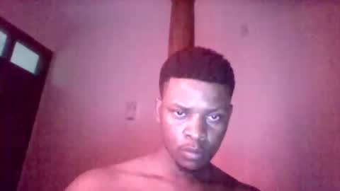 Snapshot of mfalmetsulai chatting on 10/21/25, 02:23 tsulai online show from 10/21/25, 02:23