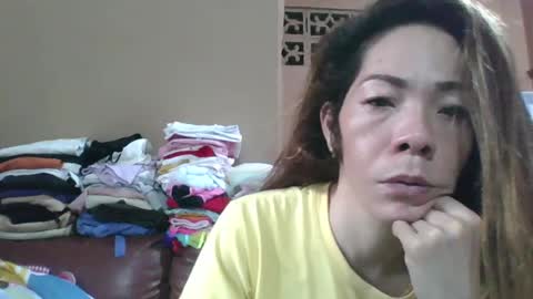  i e h c i R online show from 12/02/24, 04:20