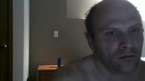 Snapshot of mgaynor1993 chatting on 04/15/26, 03:24 mgaynor1993 online show from 04/15/26, 03:24