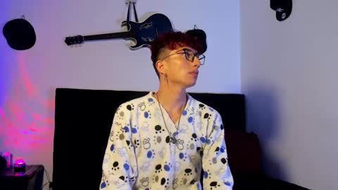 Snapshot of mhatias_ chatting on 02/17/26, 03:58 MATHIAS online show from 02/17/26, 03:58