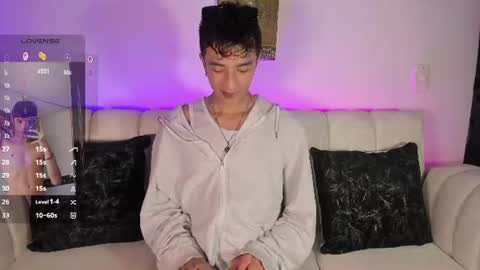 Snapshot of mhatias_ chatting on 07/12/26, 04:47 MATHIAS online show from 07/12/26, 04:47