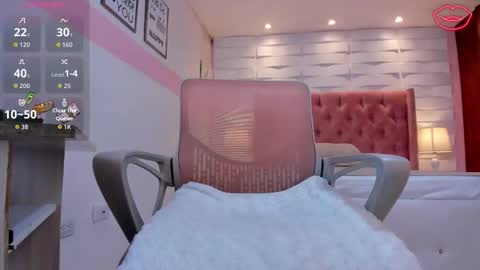 Snapshot of mhellissaw chatting on 12/20/25, 11:50 melissa online show from 12/20/25, 11:50