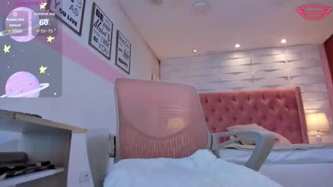 Snapshot of mhellissaw chatting on 02/09/26, 02:10 melissa online show from 02/09/26, 02:10